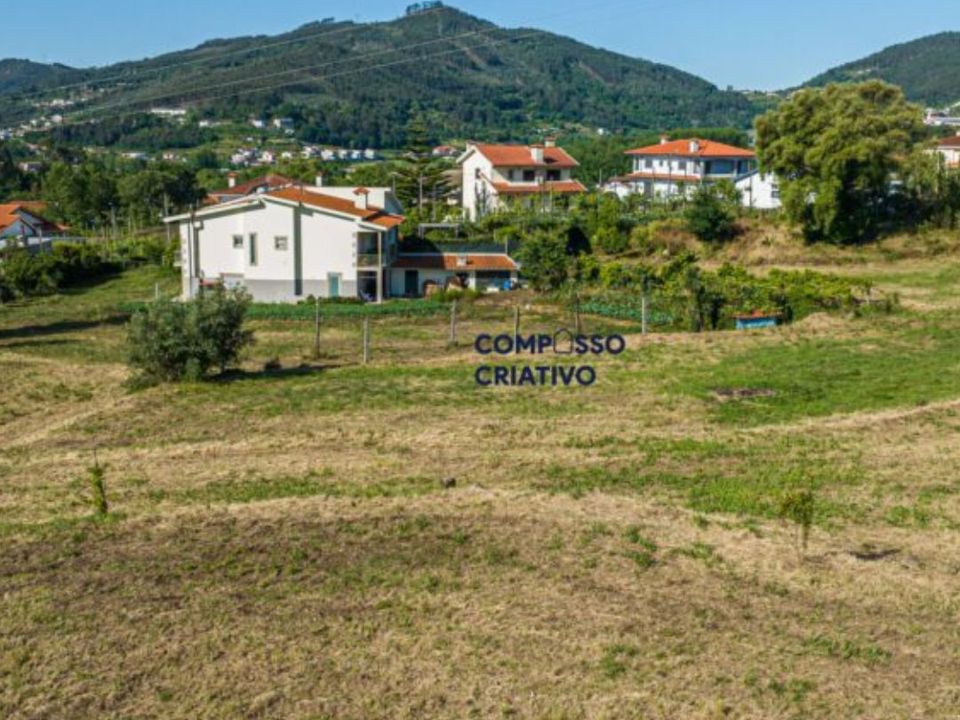 Helårsgrund i Longos, Braga - foto 2